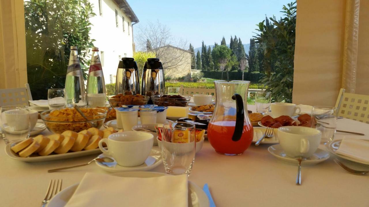 Casale Di Valle Villa Vinci Luaran gambar